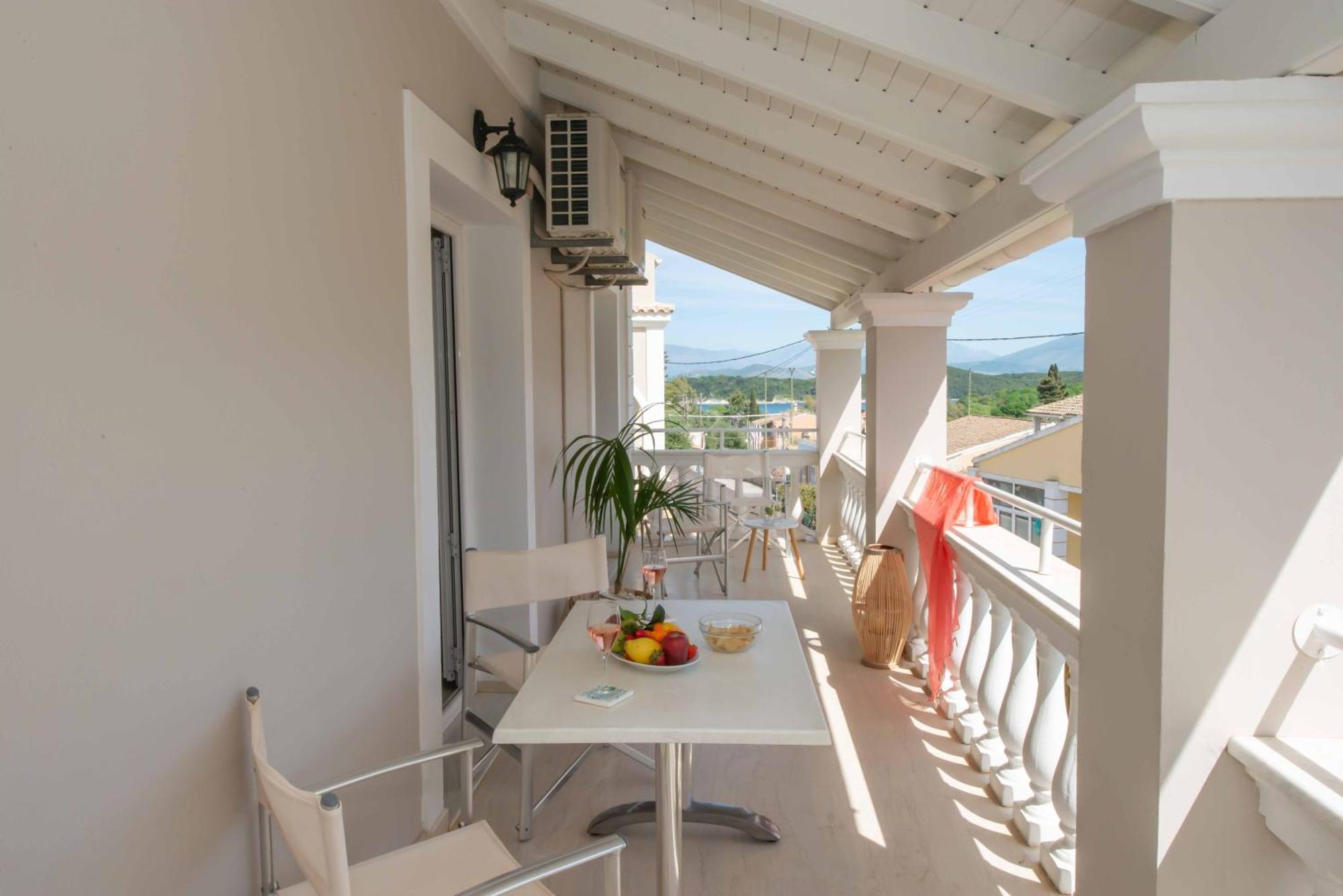 Lea Family Resort Kassiopi Extérieur photo