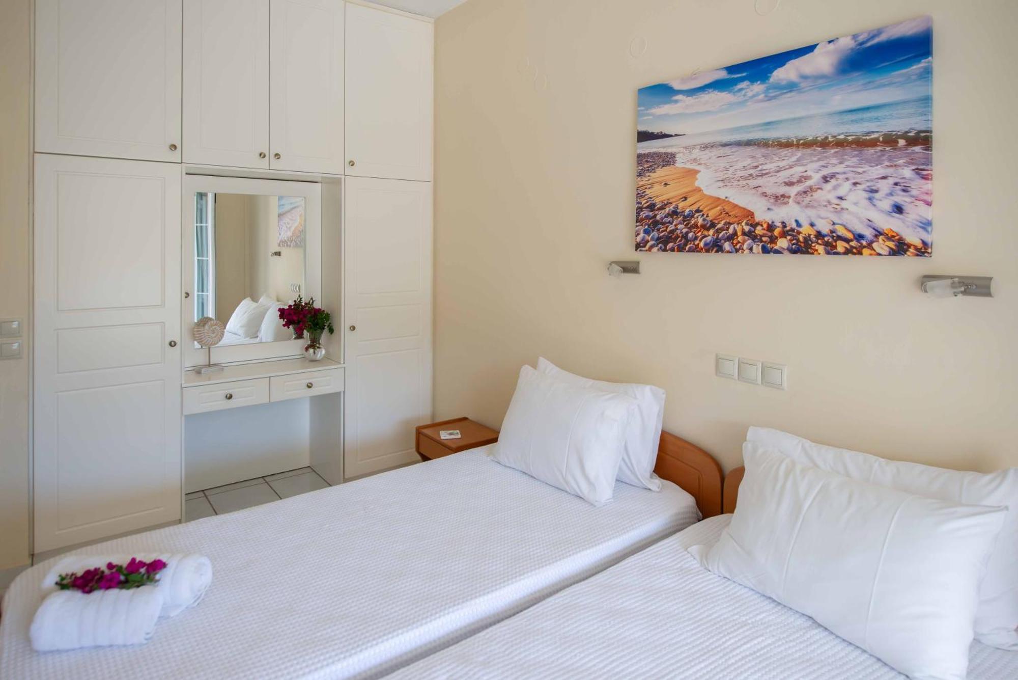 Lea Family Resort Kassiopi Extérieur photo