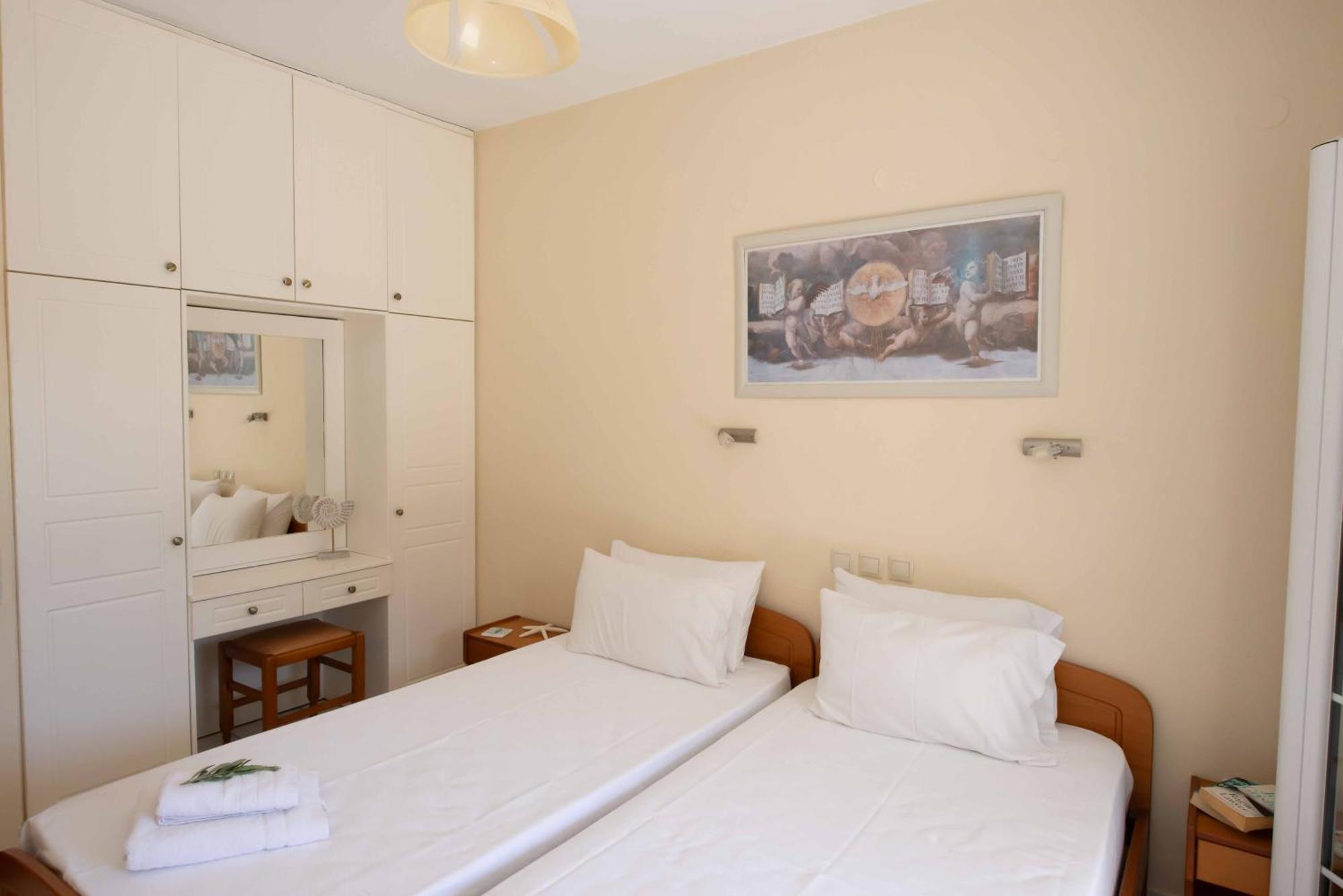 Lea Family Resort Kassiopi Extérieur photo