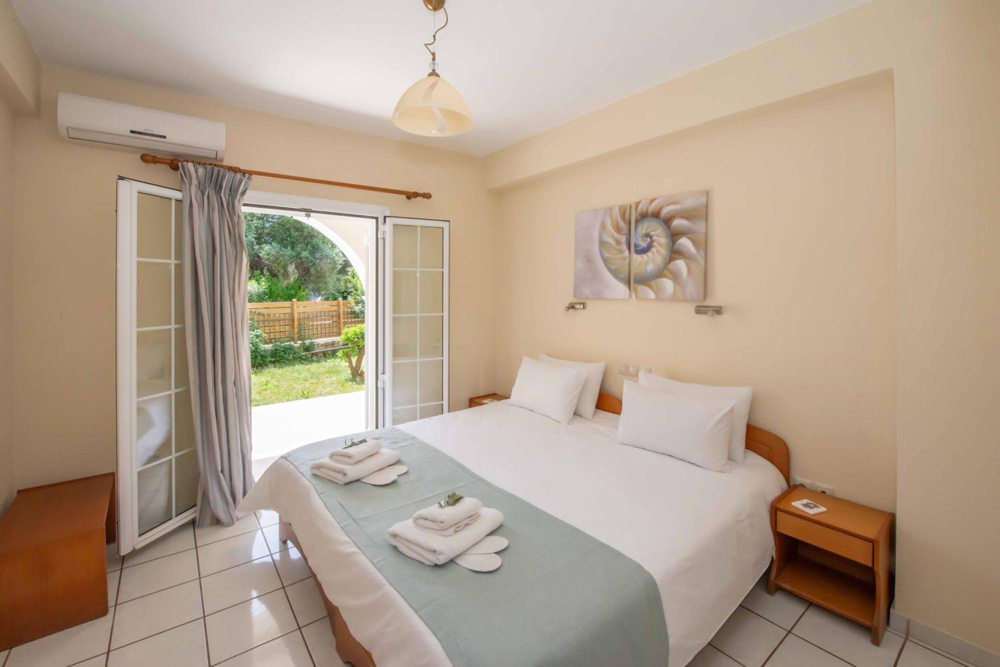 Lea Family Resort Kassiopi Extérieur photo